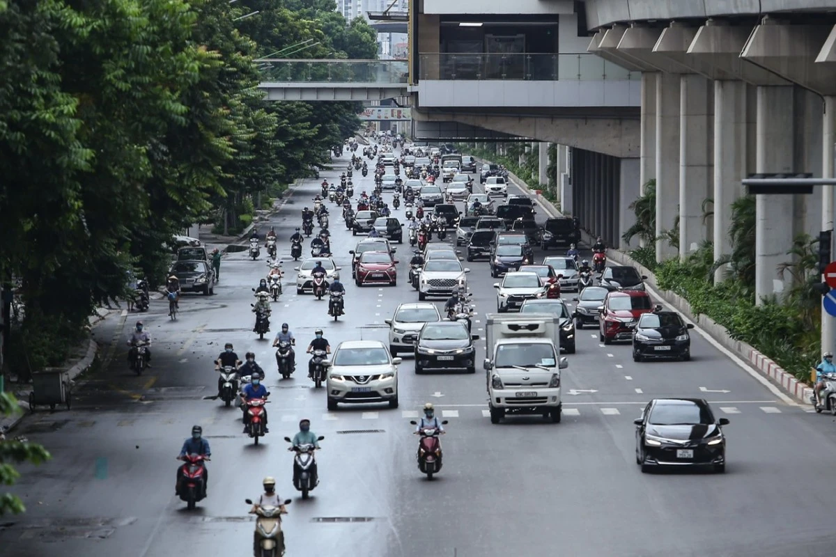 Dự báo thời tiết Hà Nội ngày 17/2: Nhiều mây, mưa nhỏ rải rác, trời se lạnh