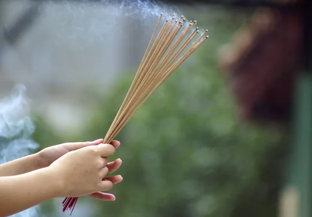 Gia đình "3 đời" nhiễm độc chì vì 1 hành động nhà nào cũng làm trong ngày Tết: Bác sĩ nhắc PHẢI làm 1 việc - Ảnh 2.