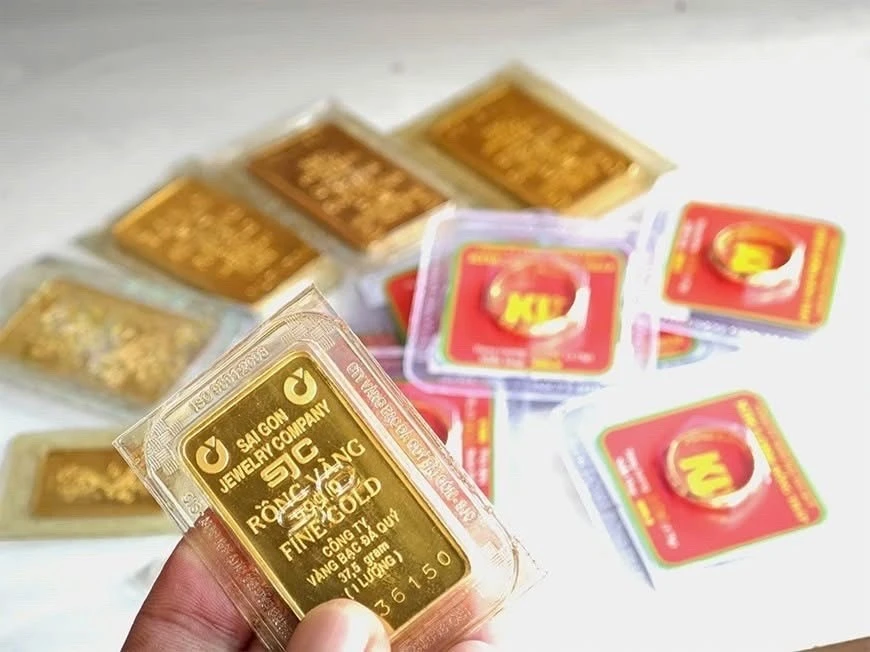 Giá vàng hôm nay (14/2): Vàng trong nước giảm mạnh