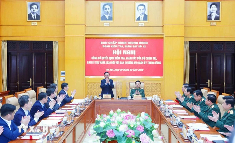 Hội nghị công bố quyết định kiểm tra, giám sát của Bộ Chính trị, Ban Bí thư đối với Ban Thường vụ Quân ủy Trung ương- Ảnh 1.