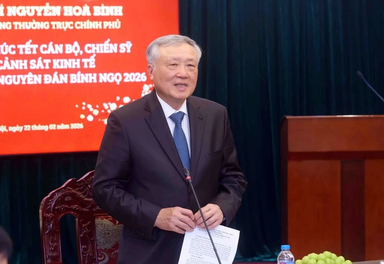 Phó Thủ tướng Thường trực Nguyễn Hòa Bình thăm, chúc Tết cán bộ, chiến sĩ Cục C03- Ảnh 2.