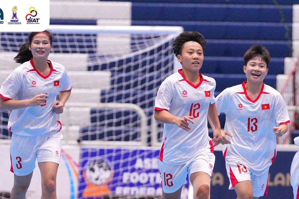 Thắng Philippines, tuyển Việt Nam nuôi hy vọng vào bán kết giải futsal nữ Đông Nam Á 2026 - Ảnh 1.