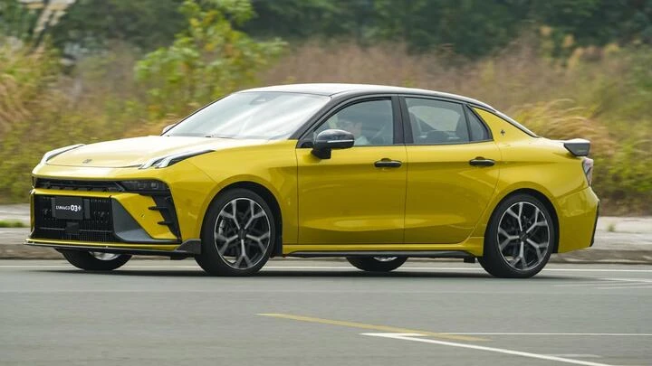 Lynk & Co 03 phiên bản tiêu chuẩn hướng đến nhóm khách hàng đô thị với mức giá dự kiến từ hơn 800 triệu đồng.