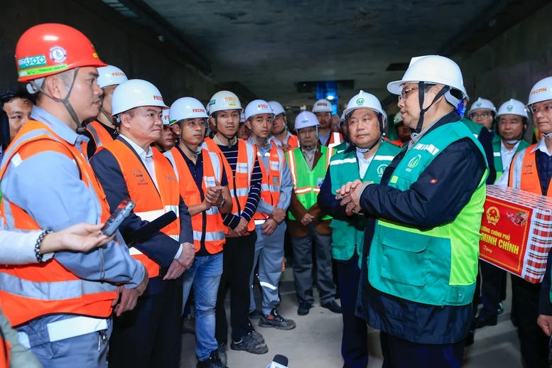 Thủ tướng: Tốc độ triển khai đường sắt đô thị thời gian tới phải gấp hàng chục lần những năm qua- Ảnh 3.