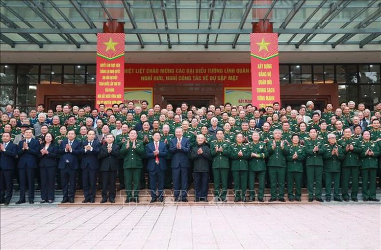 Tổng Bí thư Tô Lâm gặp mặt đại biểu tướng lĩnh quân đội nghỉ hưu, nghỉ công tác- Ảnh 6.