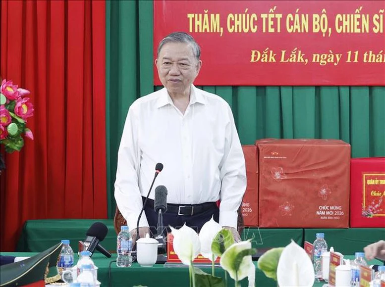 Tổng Bí thư Tô Lâm thăm, chúc Tết cán bộ, chiến sĩ đồn biên phòng EA H’Leo- Ảnh 3.
