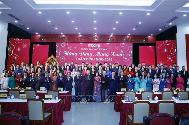Tổng Bí thư Tô Lâm: TTXVN vươn lên ở tầm cao mới, xứng đáng là mạch máu thông tin tin cậy của đất nước- Ảnh 6.