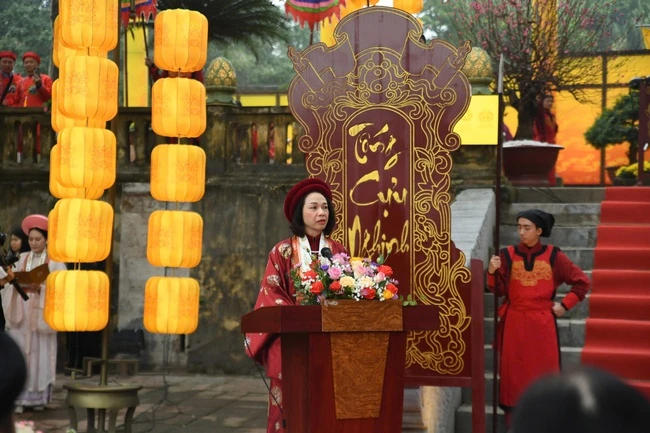 "Tống cựu nghinh tân" - Tái hiện các nghi lễ truyền thống trong cung đình - Ảnh 1. "Tống cựu nghinh tân" - Tái hiện các nghi lễ truyền thống trong cung đình - Ảnh 1.