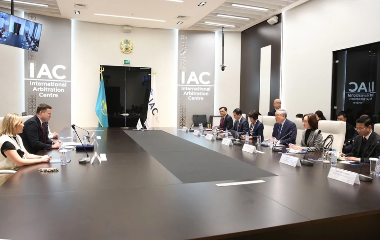 Việt Nam-Kazakhstan thúc đẩy xây dựng hành lang kết nối kinh tế-tài chính- Ảnh 4. Việt Nam-Kazakhstan thúc đẩy xây dựng hành lang kết nối kinh tế-tài chính- Ảnh 4.