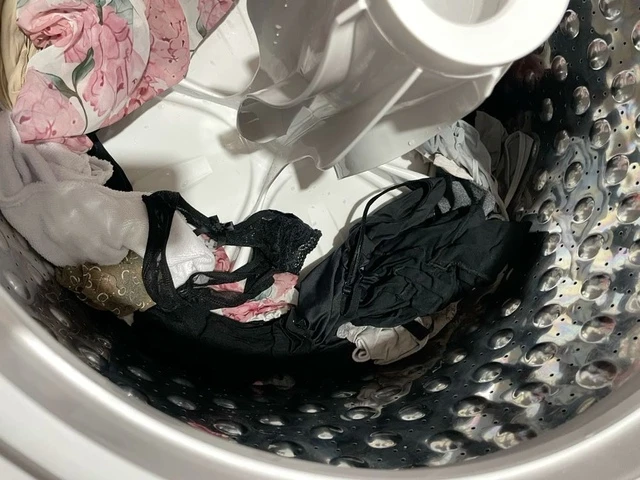 5 kiểu giặt đồ lót "nuôi vi khuẩn", "mời gọi" ung thư nhưng CỰC HIẾM chị em nào chưa từng làm trong đời- Ảnh 2.