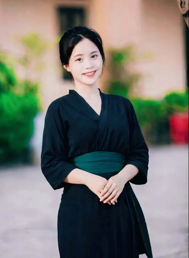 Cô giáo Lp Thị Bảo Vy. (Ảnh: NVCC)