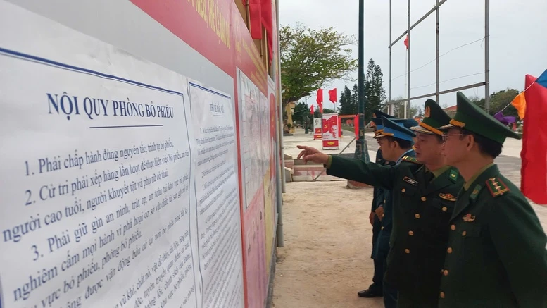 Cử tri đặc khu Bạch Long Vĩ (Hải Phòng) bầu cử sớm- Ảnh 3.