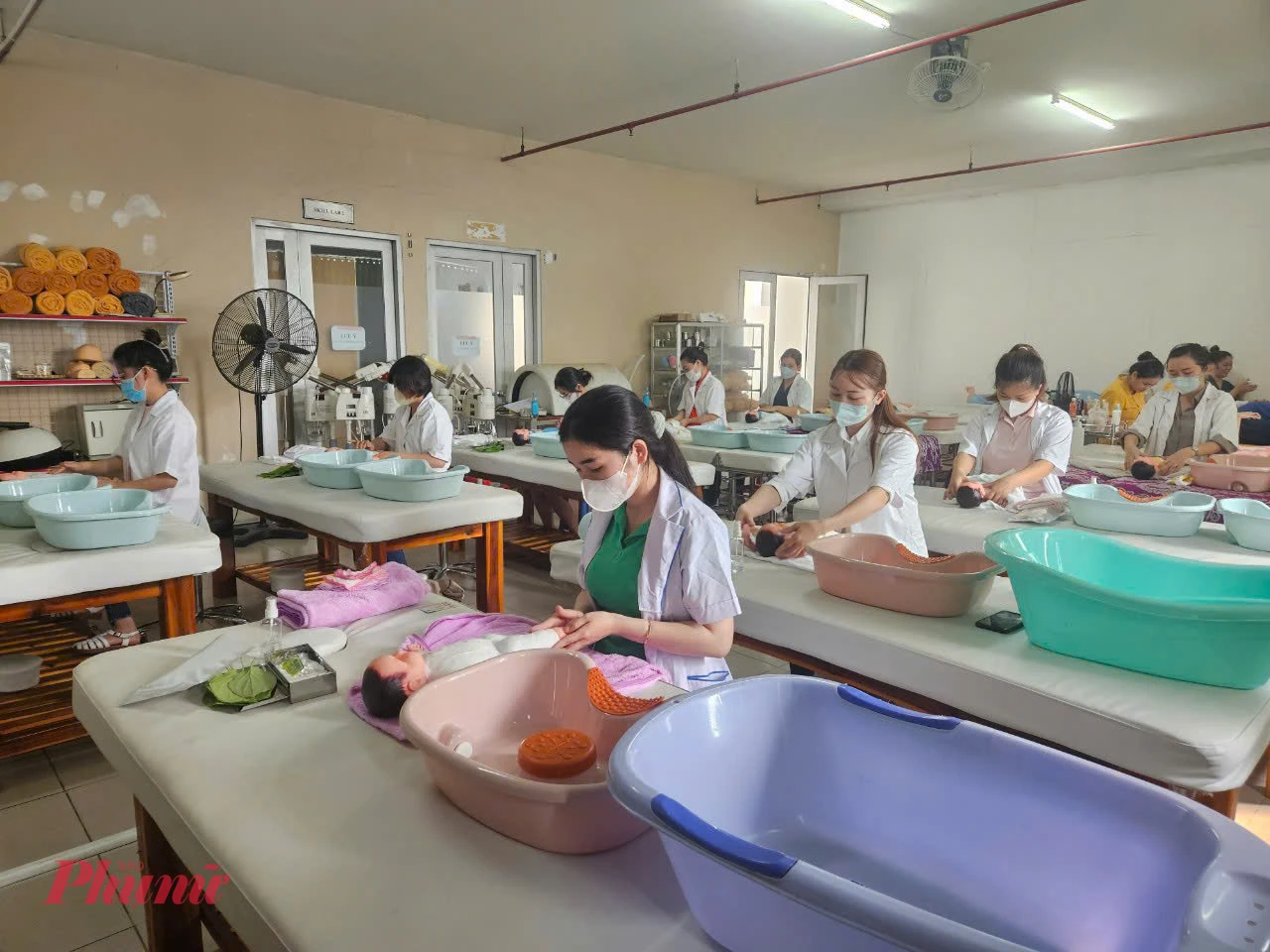 Dự thảo Thông tư được xây dựng theo hướng chuyển từ tiếp cận quản lí chủ yếu dựa trên văn bằng, chứng chỉ sang tiếp cận dựa trên năng lực thực tế của người dạy nghề - Ảnh: NL