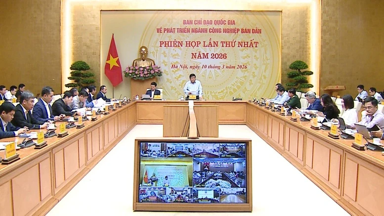 Đi đúng hướng và bước đầu hình thành nền tảng phát triển công nghiệp bán dẫn- Ảnh 1.