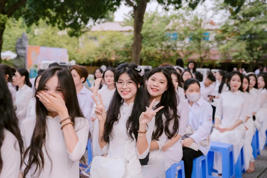 Học sinh Trường THPT Sóc Sơn (Hà Nội). Ảnh: Đình Tuệ. 