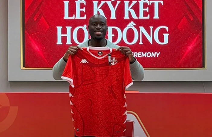 Welo Lupeta gia nhập Hải Phòng FC.