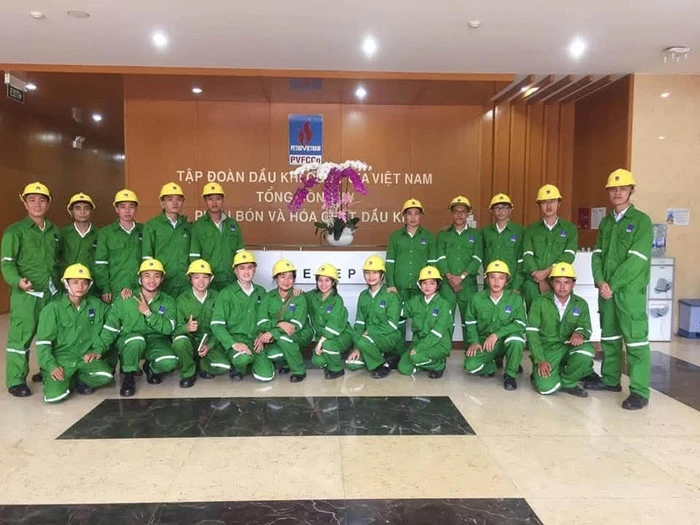 Sinh viên ngành Công nghệ kỹ thuật hóa học, Trường Đại học Quy Nhơn. Ảnh: NTCC.