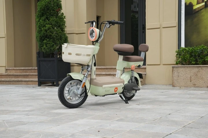 Mẫu xe điện mini với kích thước nhỏ gọn, phù hợp cho nhu cầu di chuyển ngắn trong đô thị.