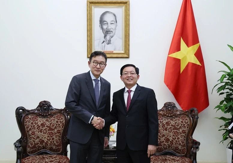 Phó Thủ tướng Hồ Quốc Dũng tiếp lãnh đạo Tập đoàn năng lượng GS (Hàn Quốc)- Ảnh 1. Phó Thủ tướng Hồ Quốc Dũng tiếp lãnh đạo Tập đoàn năng lượng GS (Hàn Quốc)- Ảnh 1.