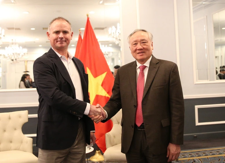 Phó Thủ tướng Thường trực Nguyễn Hòa Bình tiếp Bộ trưởng Tài chính bang California- Ảnh 5.