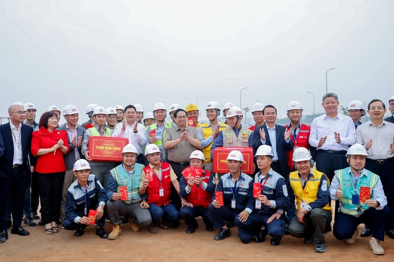 Thủ tướng: Phát triển kinh tế hàng không, khu thương mại tự do thế hệ mới tại sân bay Gia Bình- Ảnh 5.