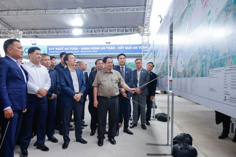 Thủ tướng: Phát triển kinh tế hàng không, khu thương mại tự do thế hệ mới tại sân bay Gia Bình- Ảnh 9.