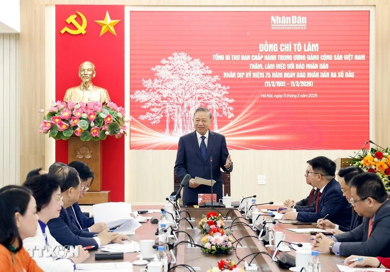 Tổng Bí thư: Báo Nhân Dân phải giữ vững vai trò là vũ khí tư tưởng sắc bén của Đảng, là diễn đàn tin cậy của đảng viên và nhân dân- Ảnh 3.