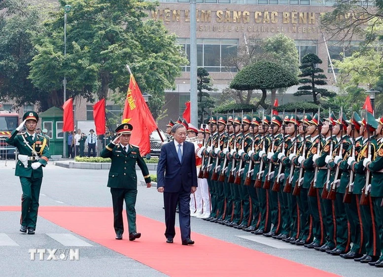 Tổng Bí thư: Xây dựng Bệnh viện Trung ương Quân đội 108 trở thành mô hình kiểu mẫu trong chăm sóc sức khỏe- Ảnh 1. Tổng Bí thư: Xây dựng Bệnh viện Trung ương Quân đội 108 trở thành mô hình kiểu mẫu trong chăm sóc sức khỏe- Ảnh 1.