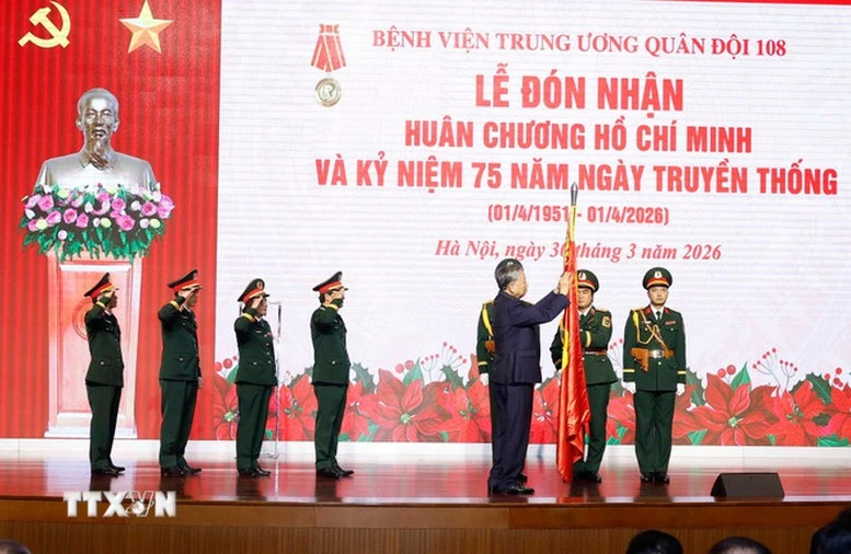 Tổng Bí thư: Xây dựng Bệnh viện Trung ương Quân đội 108 trở thành mô hình kiểu mẫu trong chăm sóc sức khỏe- Ảnh 3. Tổng Bí thư: Xây dựng Bệnh viện Trung ương Quân đội 108 trở thành mô hình kiểu mẫu trong chăm sóc sức khỏe- Ảnh 3.