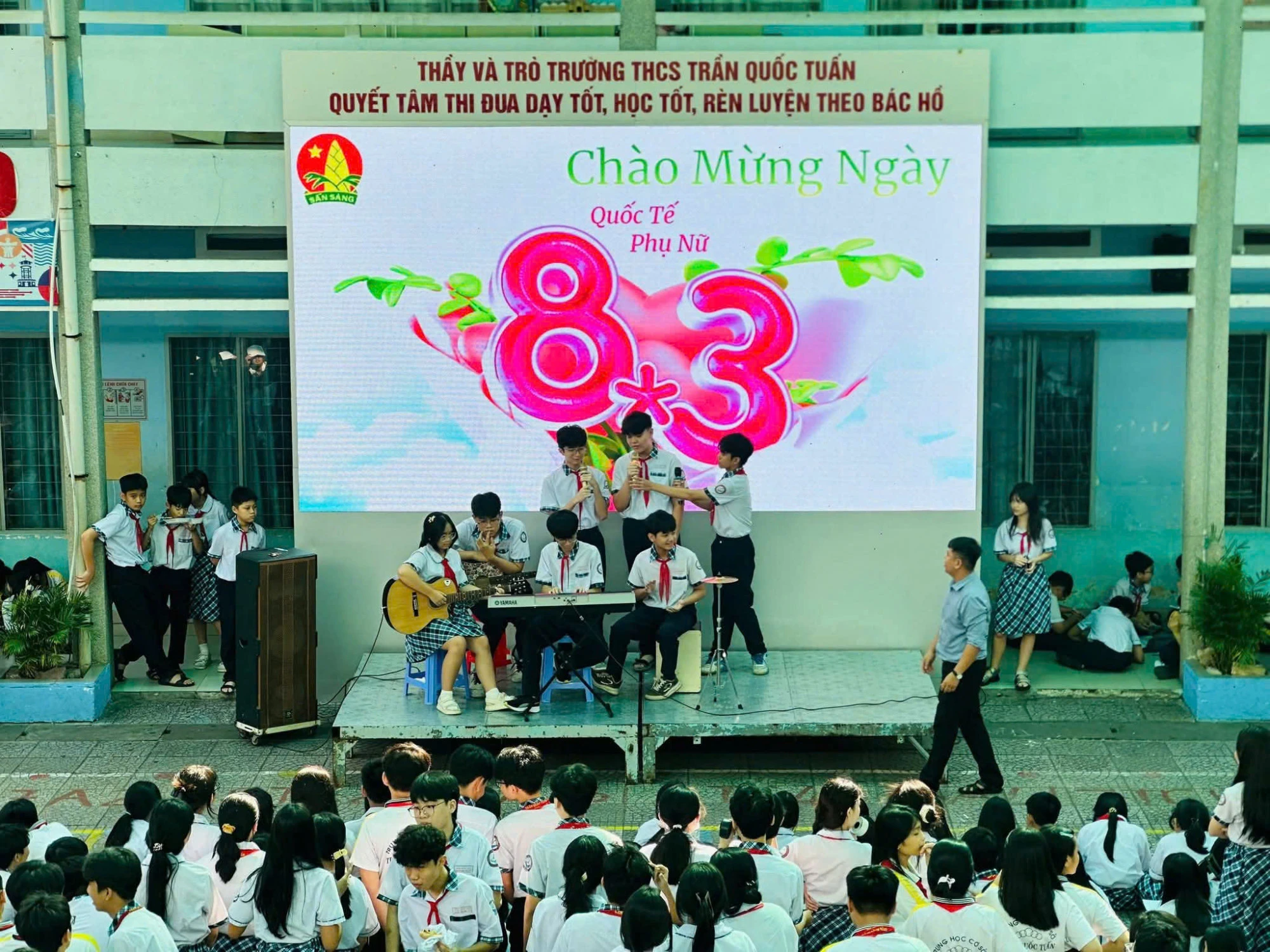 Những hoạt động ở trường tăng tính kết nối học sinh