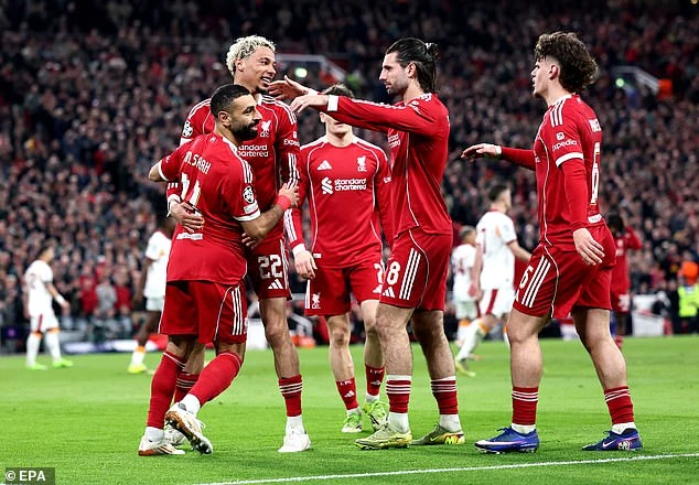 Liverpool sẽ đụng độ nhà đương kim vô địch PSG ở tứ kết Champions League. 3.png