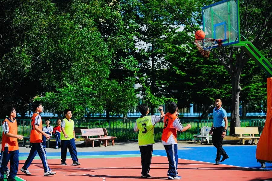 Tiết thể dục của học sinh Trường THPT chuyên Trần Đại Nghĩa.