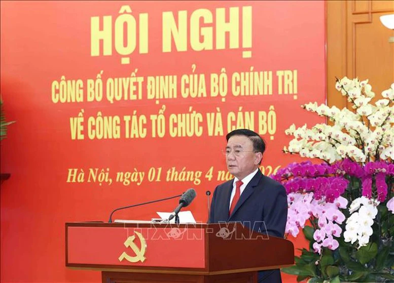 Công bố Quyết định của Bộ Chính trị về công tác tổ chức và cán bộ của 5 cơ quan- Ảnh 3.