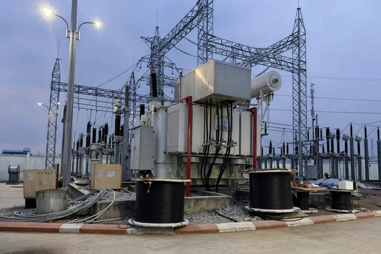 Đảm bảo điện mùa khô 2026: EVNSPC đóng điện nhiều công trình lưới điện 110 kV- Ảnh 2.