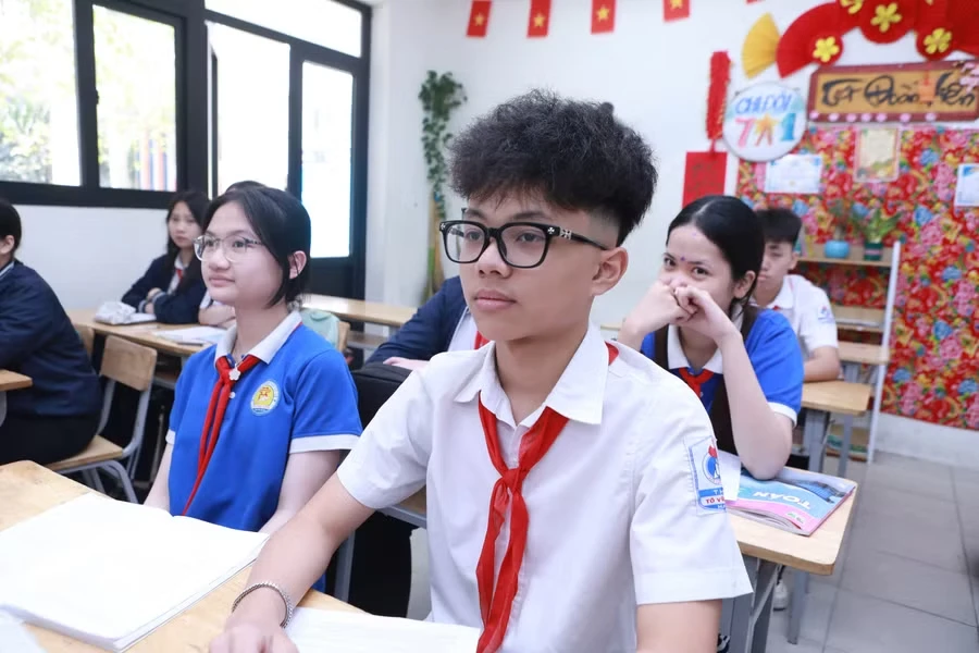 Học sinh lớp 9, Trường THCS Tô Vĩnh Diện (phường Ô Chợ Dừa, Hà Nội). Ảnh: Đình Tuệ.