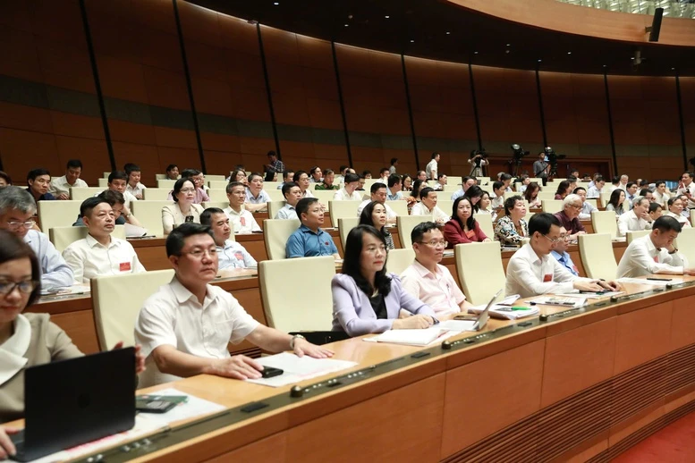 Gần 2,2 triệu đảng viên tham dự Hội nghị toàn quốc nghiên cứu, học tập và triển khai thực hiện Nghị quyết Trung ương 2- Ảnh 3.