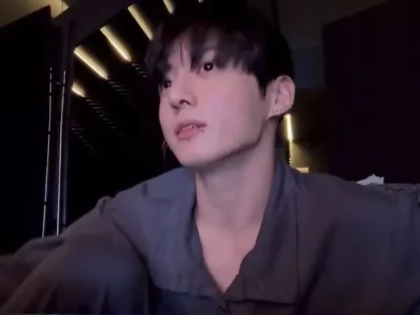 Jungkook anh 1