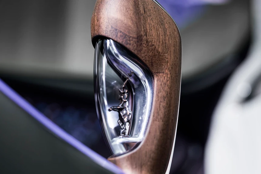 bugatti, Haute Couture, Sur Mesure, w16, w16 mistral, bugatti w16 mistral, bugatti mistral, sieu xe, hypercar, oai huong, lavender anh 7