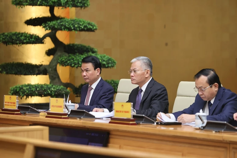 Thủ tướng Lê Minh Hưng tham dự Hội nghị Thượng đỉnh AZEC mở rộng về tự chủ năng lượng- Ảnh 4.