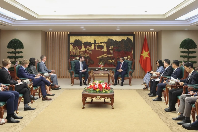 Thủ tướng Phạm Minh Chính tiếp Đại sứ Anh Iain Frew- Ảnh 3. Thủ tướng Phạm Minh Chính tiếp Đại sứ Anh Iain Frew- Ảnh 3.