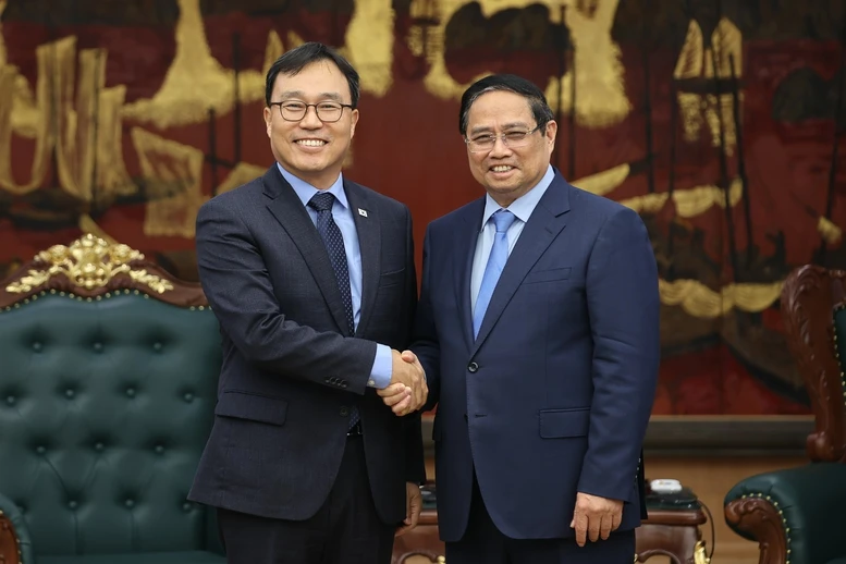 Thủ tướng Phạm Minh Chính tiếp Đại sứ Hàn Quốc- Ảnh 1. Thủ tướng Phạm Minh Chính tiếp Đại sứ Hàn Quốc- Ảnh 1.