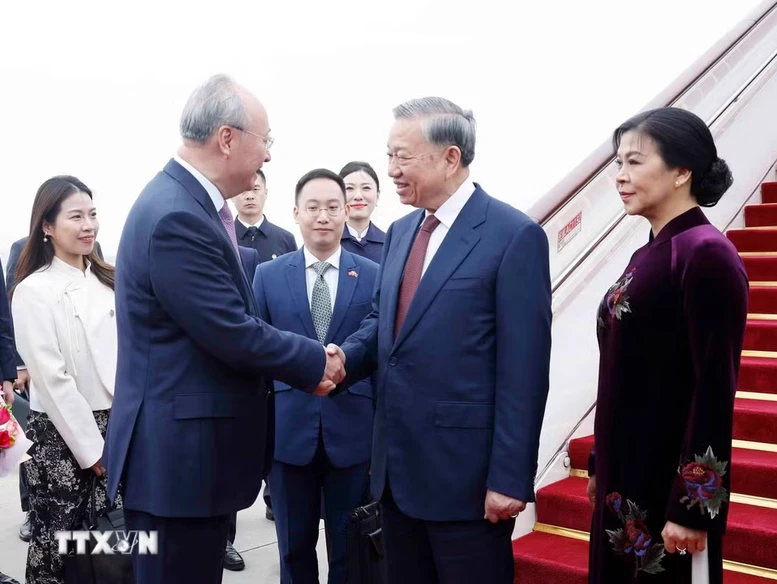 Tổng Bí thư, Chủ tịch nước Tô Lâm và Phu nhân bắt đầu thăm cấp Nhà nước đến Trung Quốc- Ảnh 2.