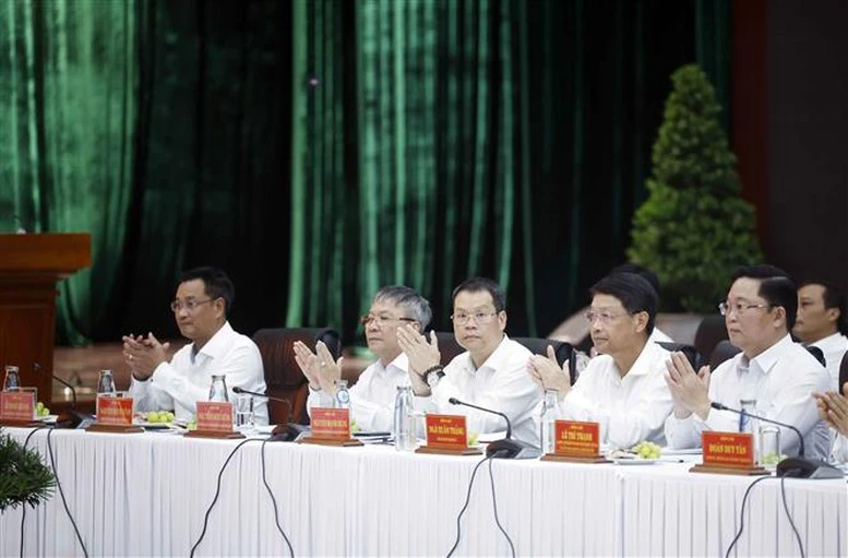 Tổng Bí thư, Chủ tịch nước Tô Lâm: Xây dựng Đà Nẵng trở thành một cực tăng trưởng lớn của cả nước- Ảnh 3.