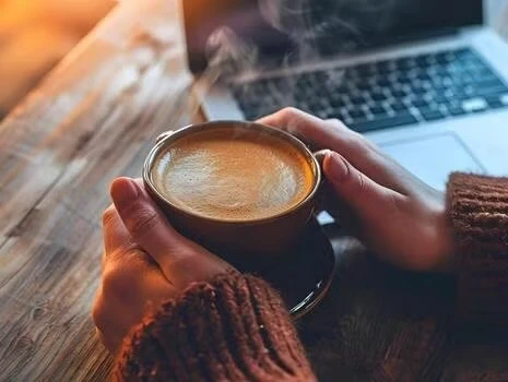 Uống cà phê điều độ giúp giảm căng thẳng hiệu quả