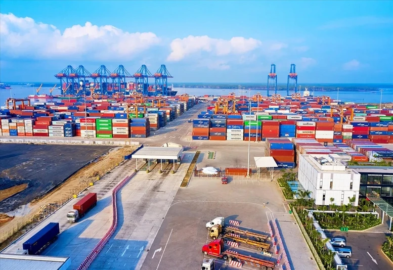 4 tháng: Kim ngạch xuất nhập khẩu tăng 24,2% so với cùng kỳ- Ảnh 1. 4 tháng: Kim ngạch xuất nhập khẩu tăng 24,2% so với cùng kỳ- Ảnh 1.
