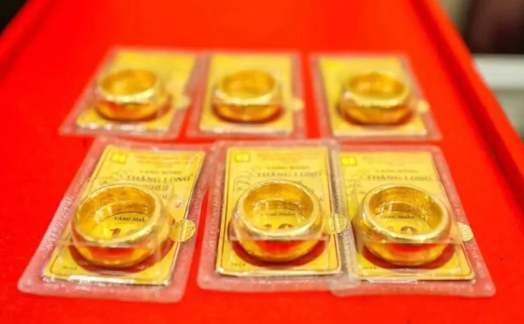 Giá vàng ngày 20/5: Đồng loạt lao dốc
