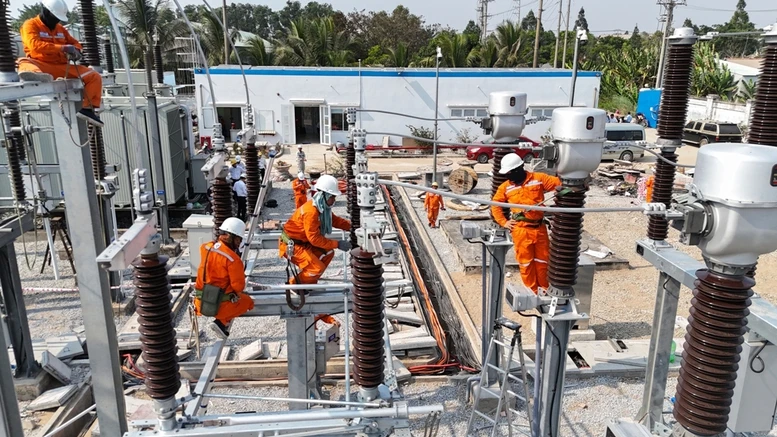 EVNSPC thi công xuyên lễ, phấn đấu đạt 105 công trình 220 kV-110 kV trong năm 2026- Ảnh 6.