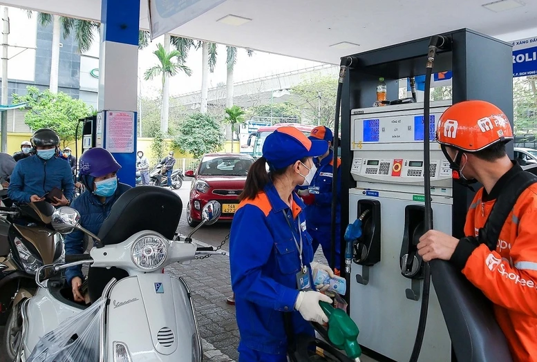 Kéo dài việc giảm thuế nhập khẩu một số mặt hàng xăng dầu về 0% đến 30/6/2026- Ảnh 1.