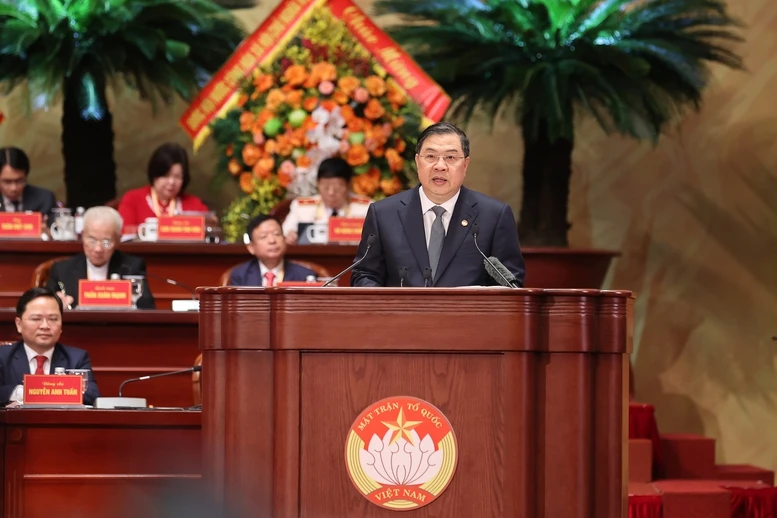 Phó Thủ tướng Thường trực Phạm Gia Túc: Chính phủ và MTTQ phối hợp chặt chẽ, ngày càng hiệu quả, thực chất- Ảnh 3. Phó Thủ tướng Thường trực Phạm Gia Túc: Chính phủ và MTTQ phối hợp chặt chẽ, ngày càng hiệu quả, thực chất- Ảnh 3.